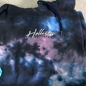 Brand new Hollister sweatshirt, never worn with tags